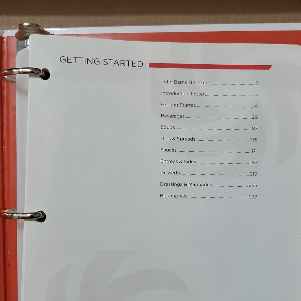 👩🏻‍🍳 Live Fresh Cookbook By Vitamix rind bound hardcover book 📚 - Picture 7 of 16